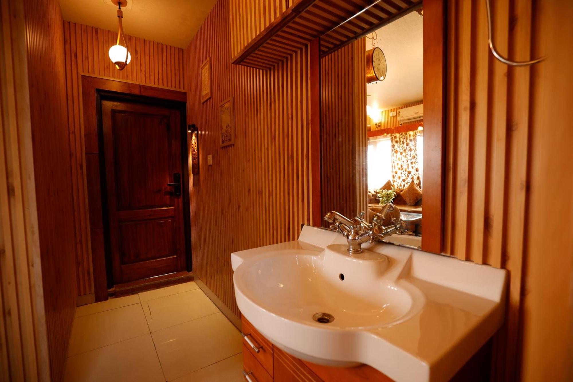 Walisons Peace Resort Pahalgām Kültér fotó
